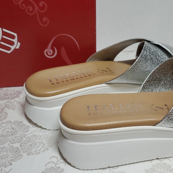 💞Italian Shoemakers Eclipse Sandals, 9 - Picture 5 of 11